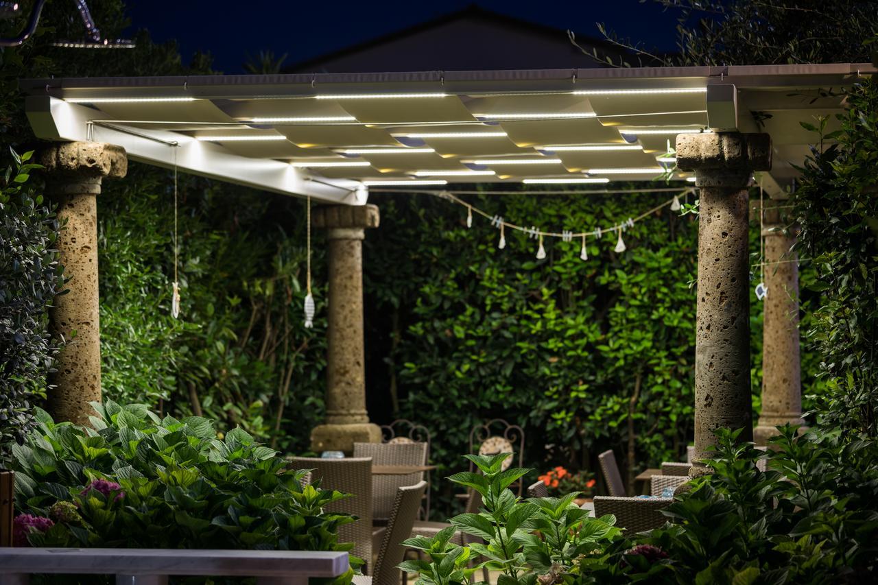 Tiziana Hotel 3*